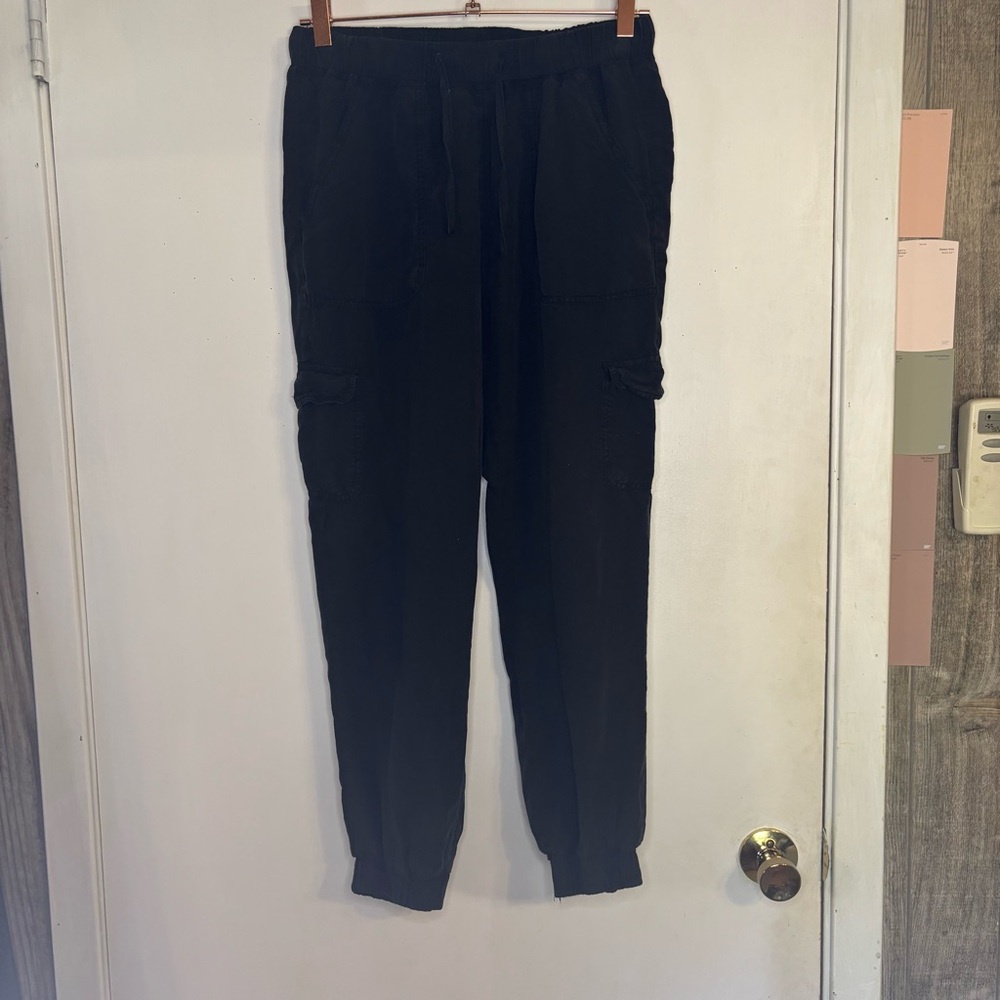 Thread + Supply Size Small Women's Black Cargo Pants